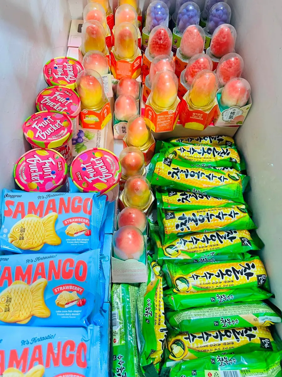 Variedad de dulces y productos de Dulcería Rangel, fotografía 1
