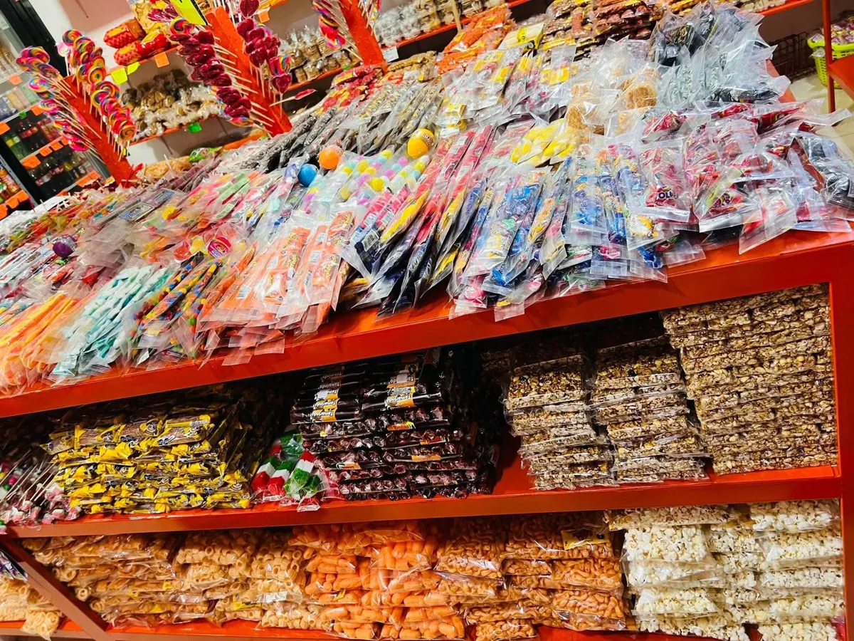 Fotografía de Dulcería Rangel: Paletas y bombones